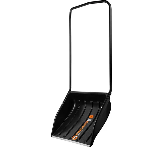 Скрепер FINLAND для уборки снега 700х540х1370 мм 1539