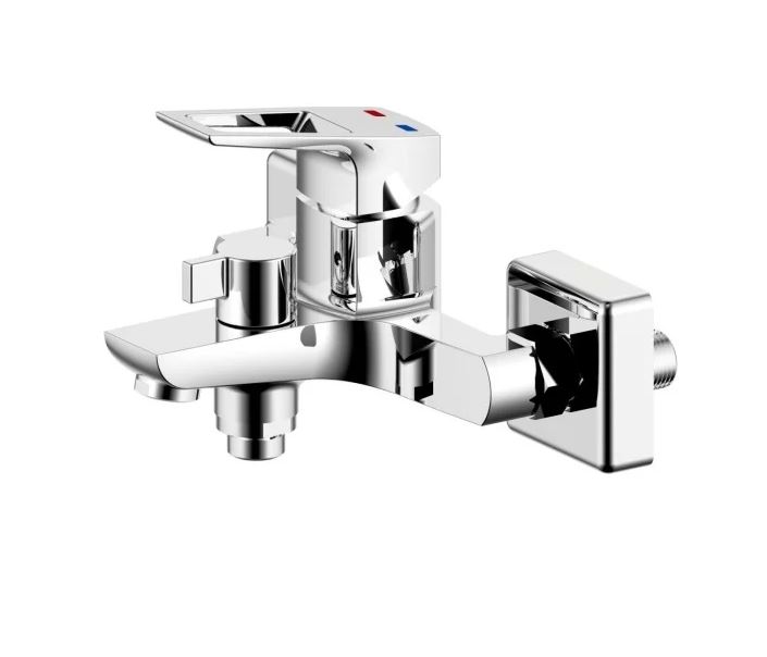 Смеситель для ванны Atlantic Milardo ATLSBC0M02
