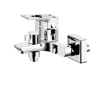 Смеситель для ванны Atlantic Milardo ATLSBC0M02