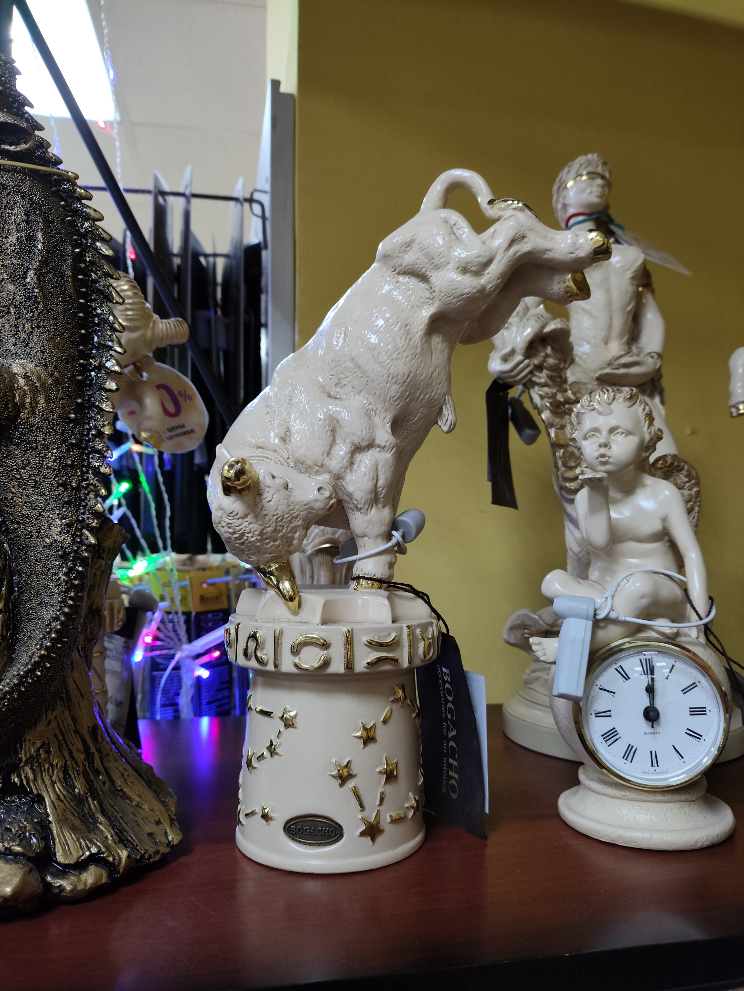 Знак зодиака "Телец" (скульптура) (22012АС)