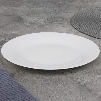 Тарелка обеденная Classica 25,6 см опаловое стекло/белая 110682