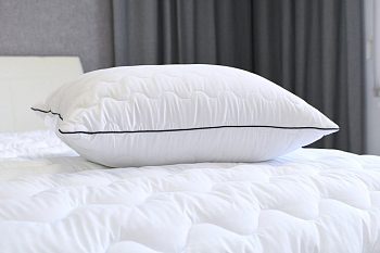 Комплект одеяло 205*140+подушка 70*50 стеганые "Snowball" Белый