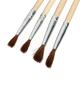 Набор кистей пони круглые 4 штуки (№2,4,6,8) с деревянными ручками на блистере 1827410