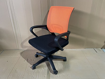 Кресло офисное BM-520P оранжевый/черный/черный каркас (Shuke)