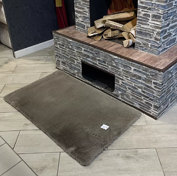 Коврик из полиэстера RABBIT 50х80(2) шоколадный (минк) R90258