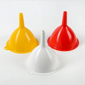 Воронка пл д13см h15см цв/микс